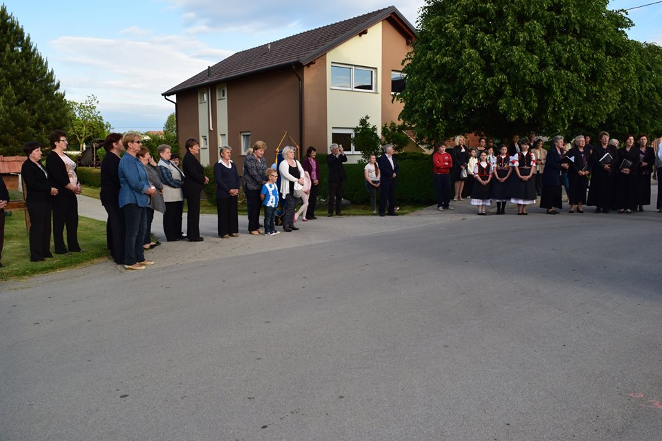 18664398_1877219992543534_7256174678822754751_n