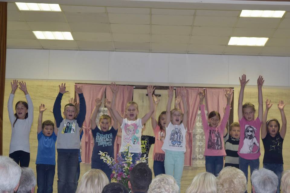 18765736_1877220312543502_1239877035682530432_n