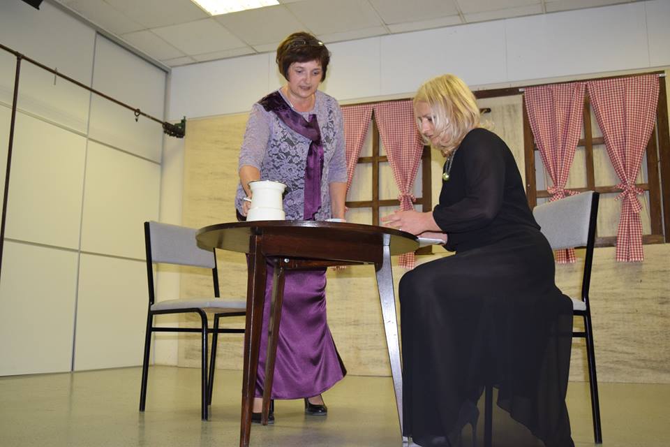 32266471_2040532566212275_7641527928106254336_n