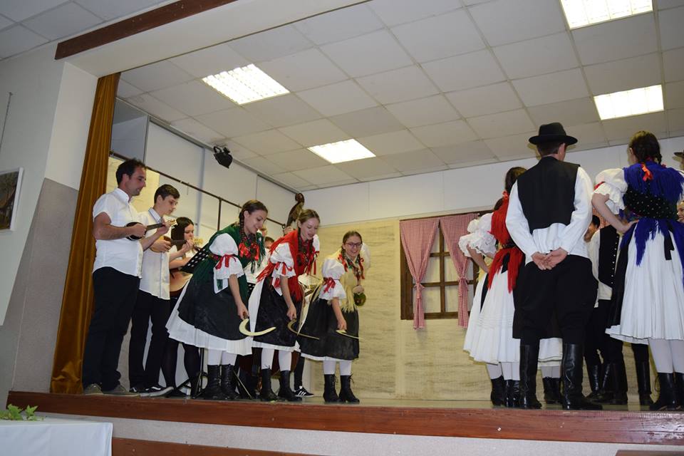 32283762_2040533269545538_4522621045387034624_n