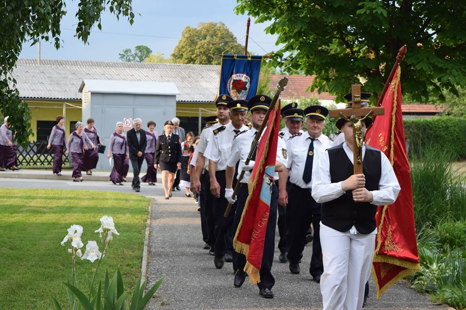 32294500_2040531099545755_2177694795852414976_n